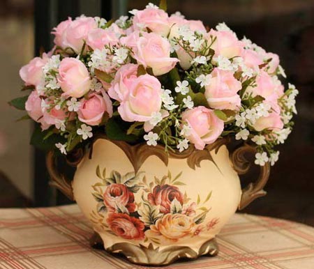 8个花瓶插花技巧 用花卉的自然美点缀家居空间