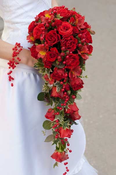 新娘手捧花的挑选技巧 选择适合自己的手捧花